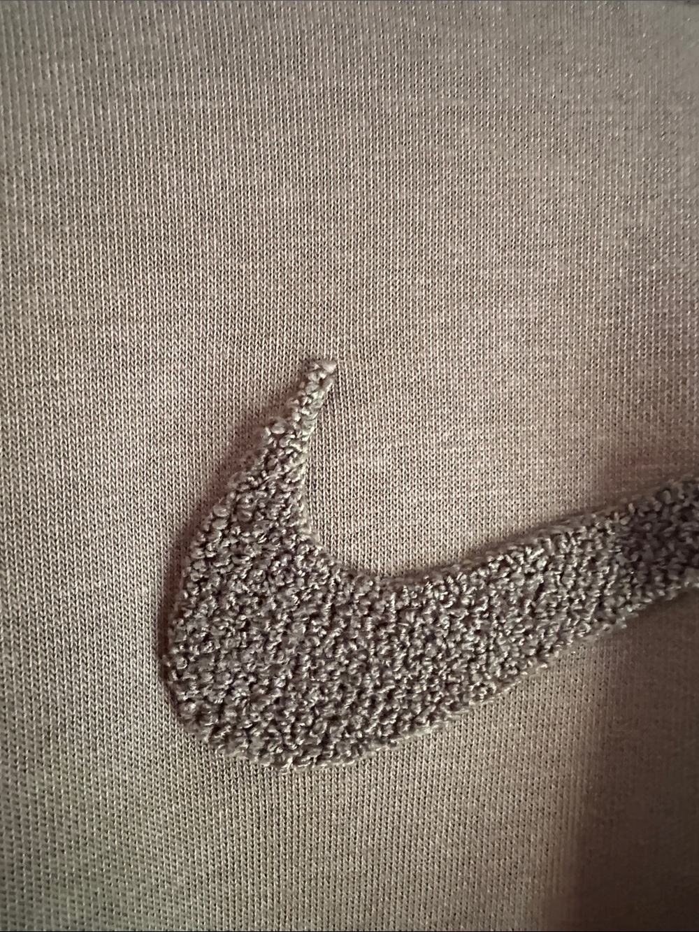 Nike Olive Green Cropped Crewneck Sweatshirt with Embroidered Swoosh - Picture 2 of 4